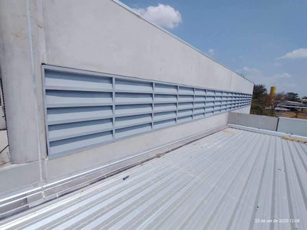 veneziana-industrial-solution -policarbonato-alveolar (550)